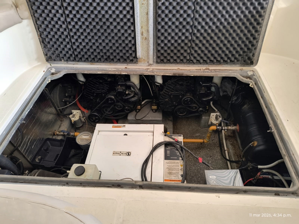 cruceros - YATE MOTOR OPEN - CUSTOM EXPRESS