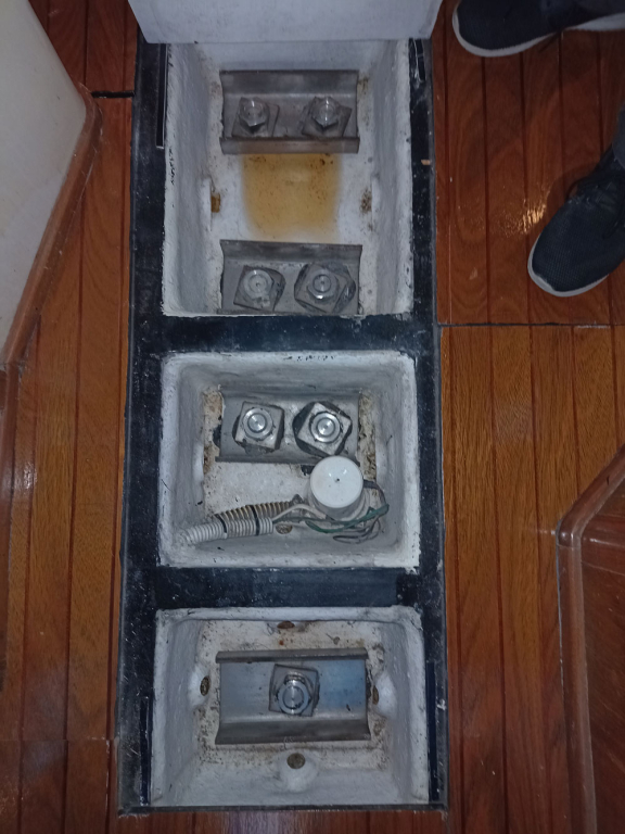 veleros - YATE DE VELA CON MOTOR AUX. - FRERS 40 - RETASADO