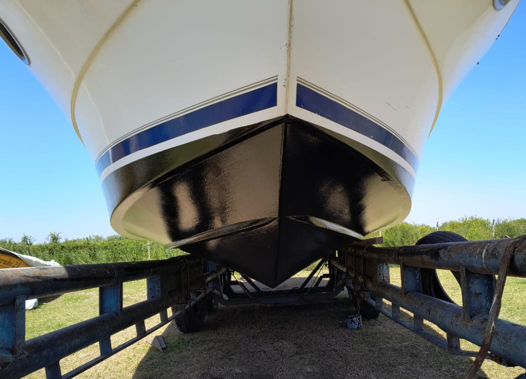 cruceros - YATE MOTOR - TRENTO  320 SUCCES -