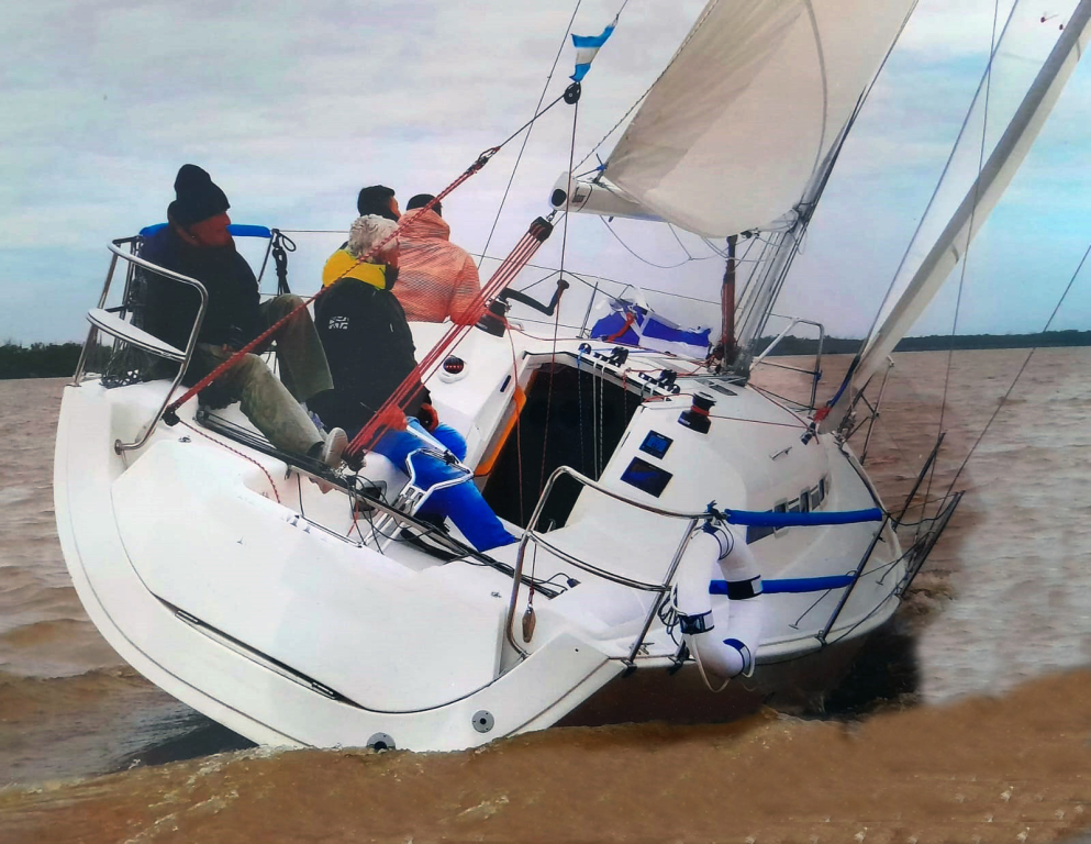 veleros - YATE DE VELA - RESERVADO - CORUM 300- RESERVADO