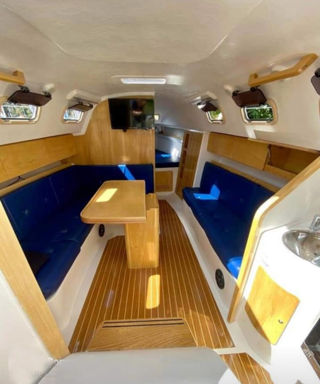 veleros - YATE DE VELA - RESERVADO - CORUM 300- RESERVADO
