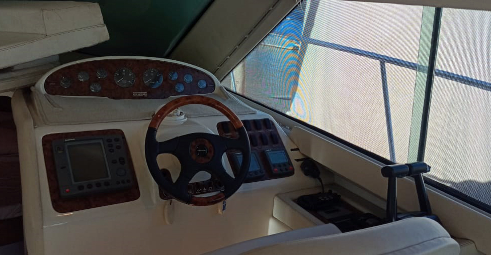 cruceros - YATE MOTOR - RETASADO - GENESIS 390 - RETASADO
