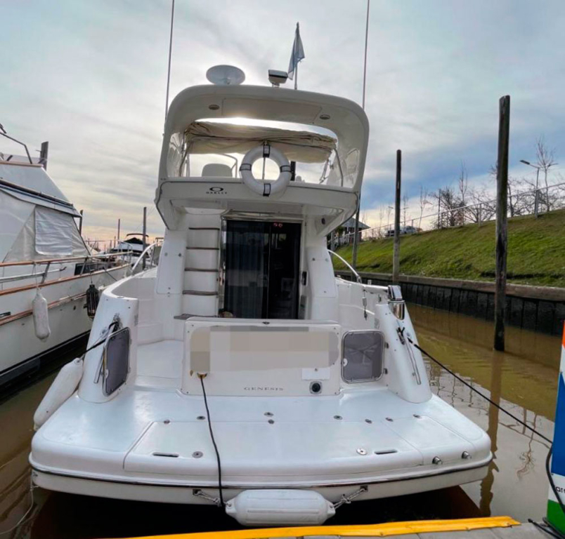 cruceros - YATE MOTOR  - GENESIS DEL PLATA