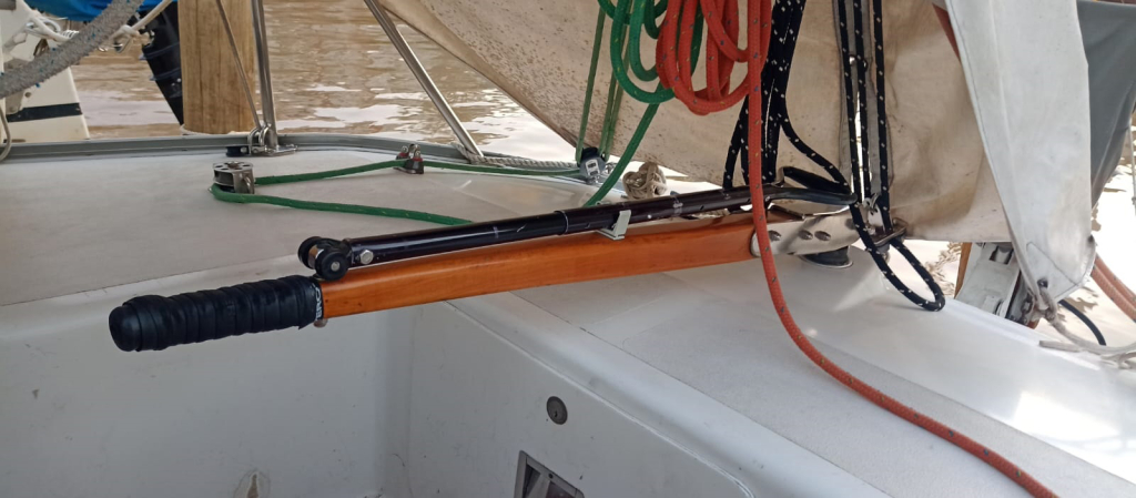 veleros - YATE DE VELA - OPORTUNIDAD - HOLLAND 26 - RETASADO