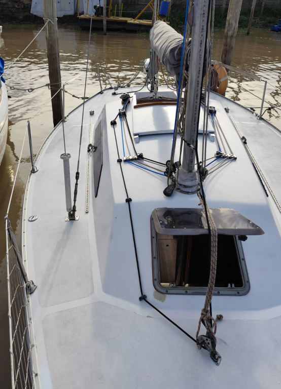 veleros - YATE DE VELA - OPORTUNIDAD - HOLLAND 26 - RETASADO