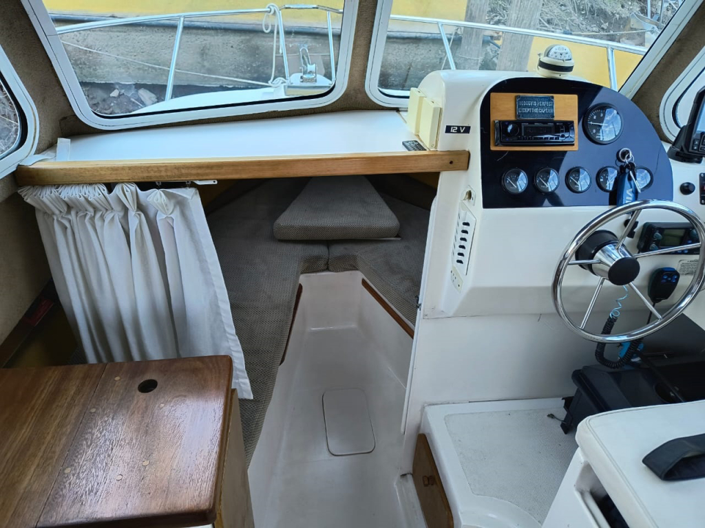 cruceros - YATE MOTOR - FISH CABIN 710