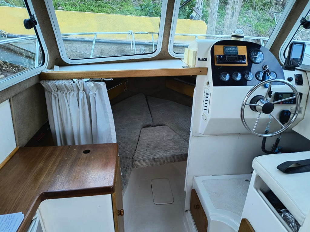 cruceros - YATE MOTOR - FISH CABIN 710