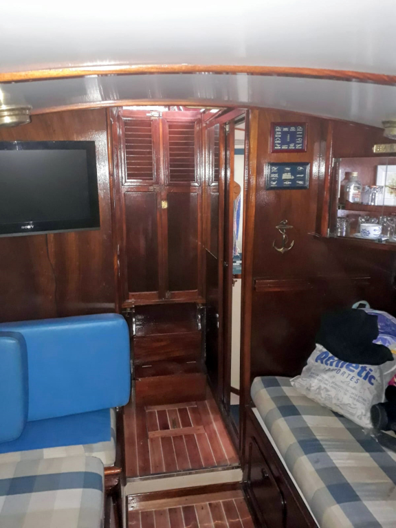 cruceros - YATE MOTOR  - GRANDJEAN 