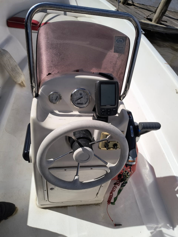 lanchas - CANOBOTE CONSOLA CENTRAL - NAVAL CENTER 520