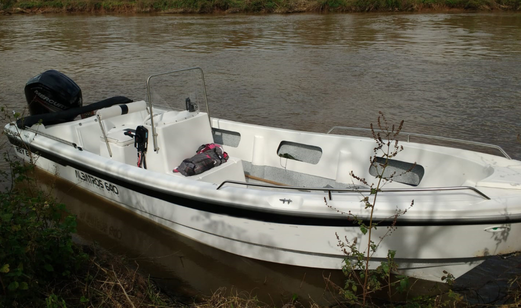 lanchas - CANOBOTE CONSOLA CENTRAL - ALBATROS FULL 640 CC