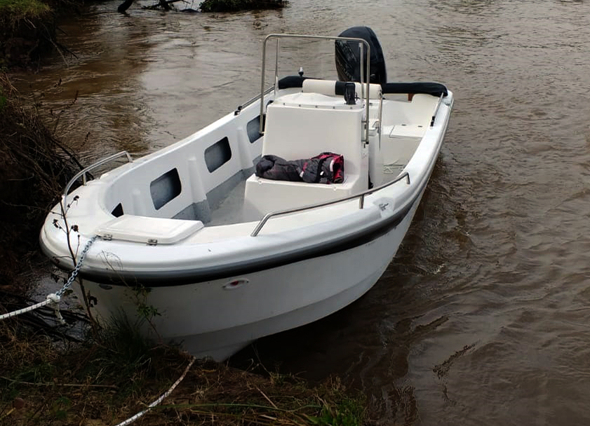 lanchas - CANOBOTE CONSOLA CENTRAL - ALBATROS FULL 640 CC