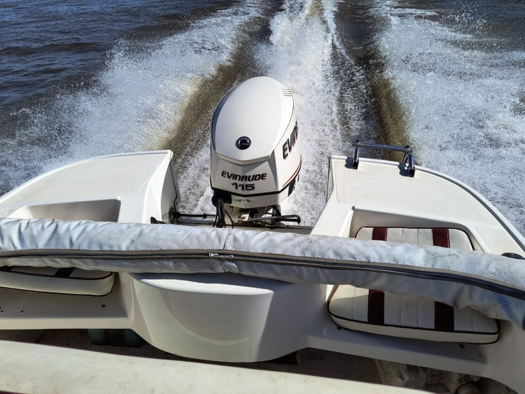 lanchas - LANCHA CONSOLA CENTRAL - MAREA 630