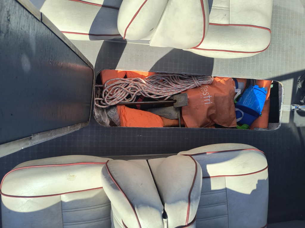 lanchas - LANCHA MOTOR - BERMUDA SABRE