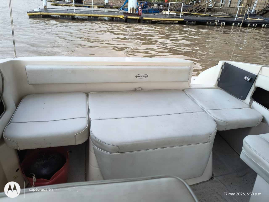 lanchas - LANCHA CUDDY - CANESTRARI 215