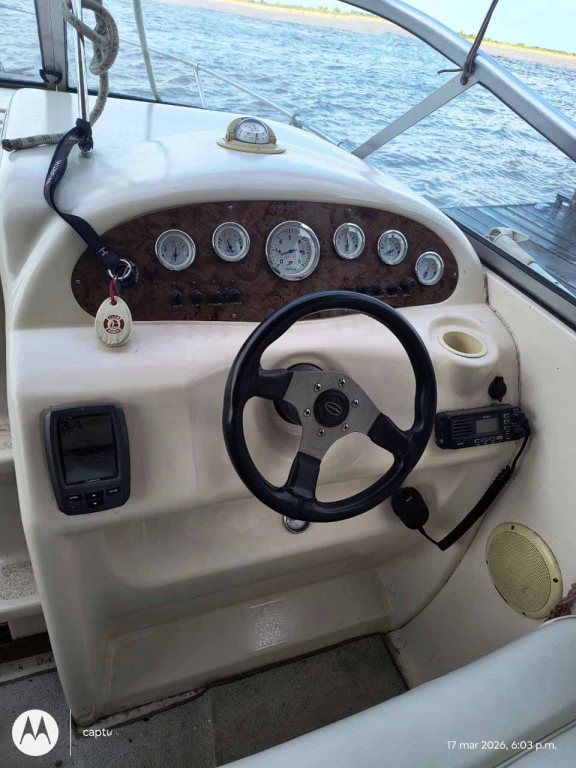 lanchas - LANCHA CUDDY - CANESTRARI 215