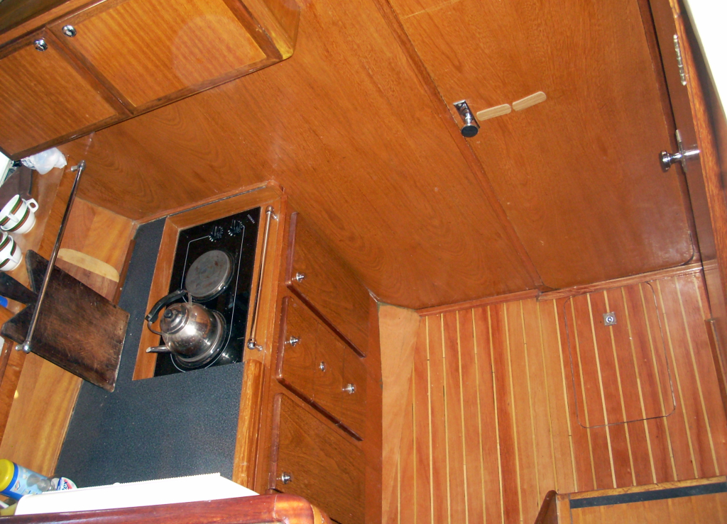 cruceros - YATE MOTOR  - CARVER 33 AMERICANO