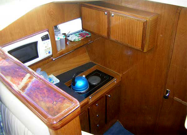 cruceros - YATE MOTOR  - CARVER 33 AMERICANO