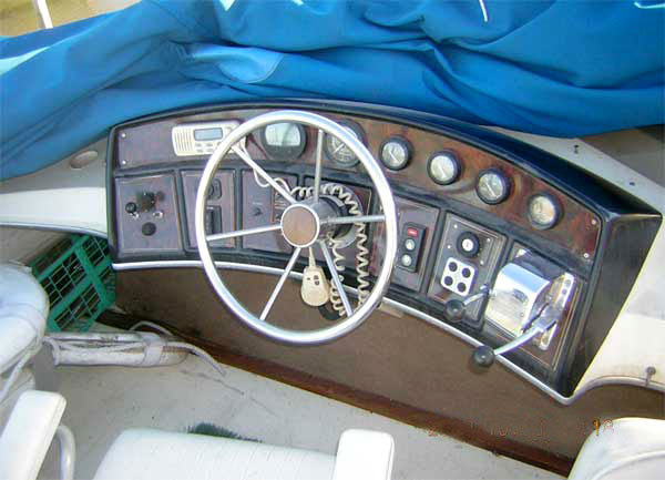 cruceros - YATE MOTOR  - CARVER 33 AMERICANO
