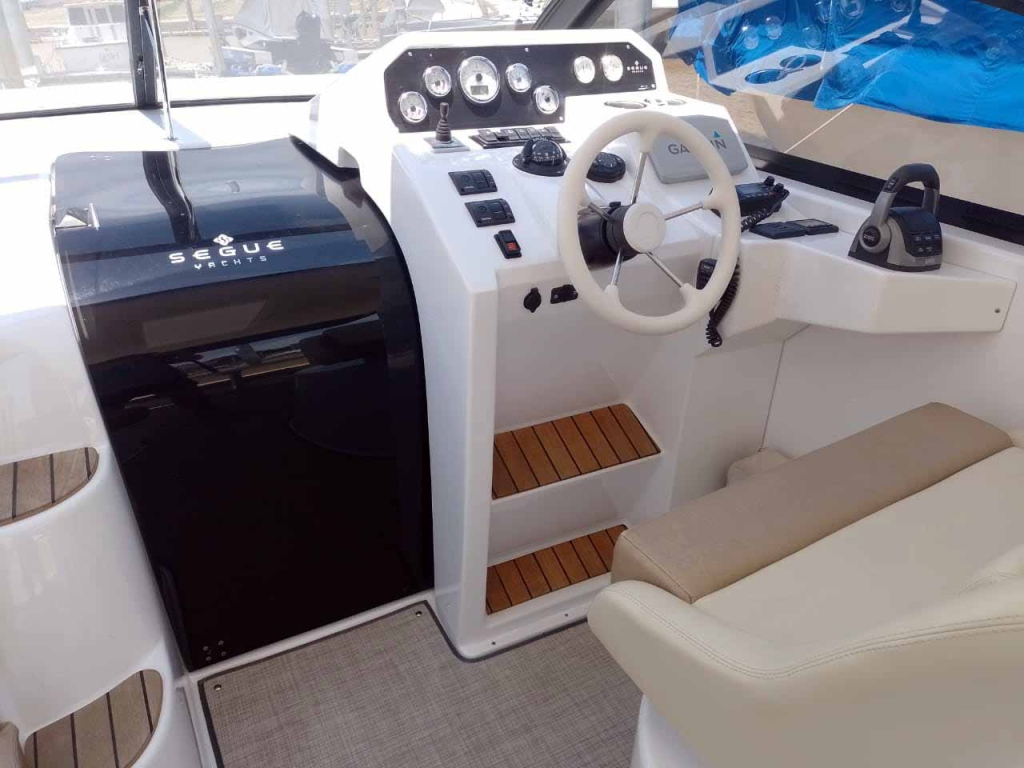 cruceros - YATE MOTOR OPEN - SEGUE GT 34